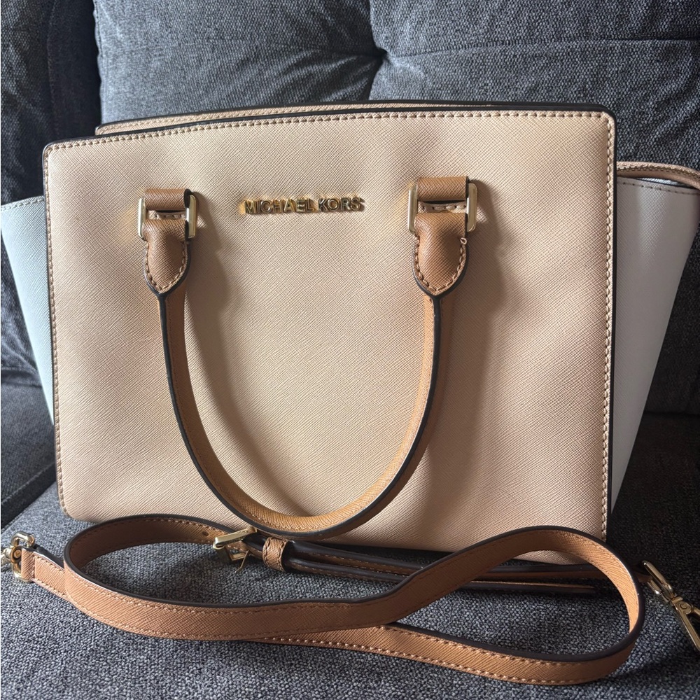 MICHAEL Michael Kors Beige and White Saffiano Satchel with Gold Logo
